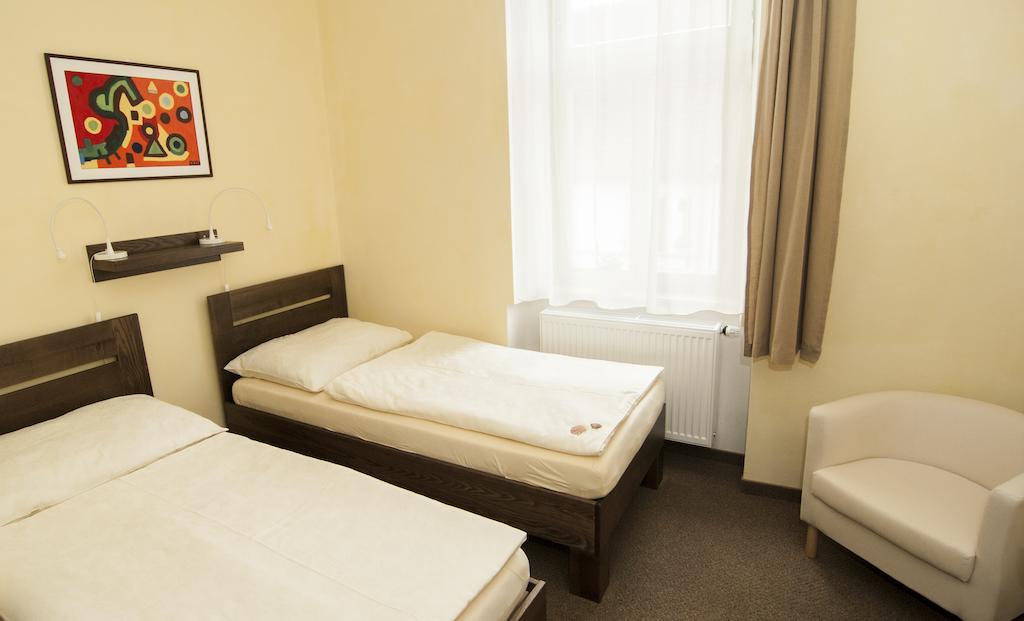 Blatná Hotel Beranek מראה חיצוני תמונה