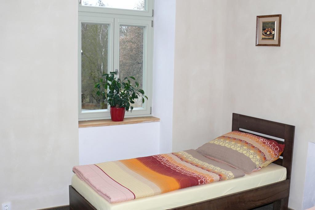 Blatná Hotel Beranek מראה חיצוני תמונה