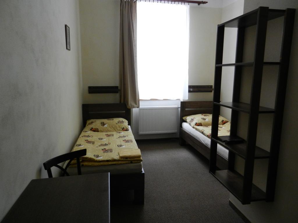 Blatná Hotel Beranek מראה חיצוני תמונה