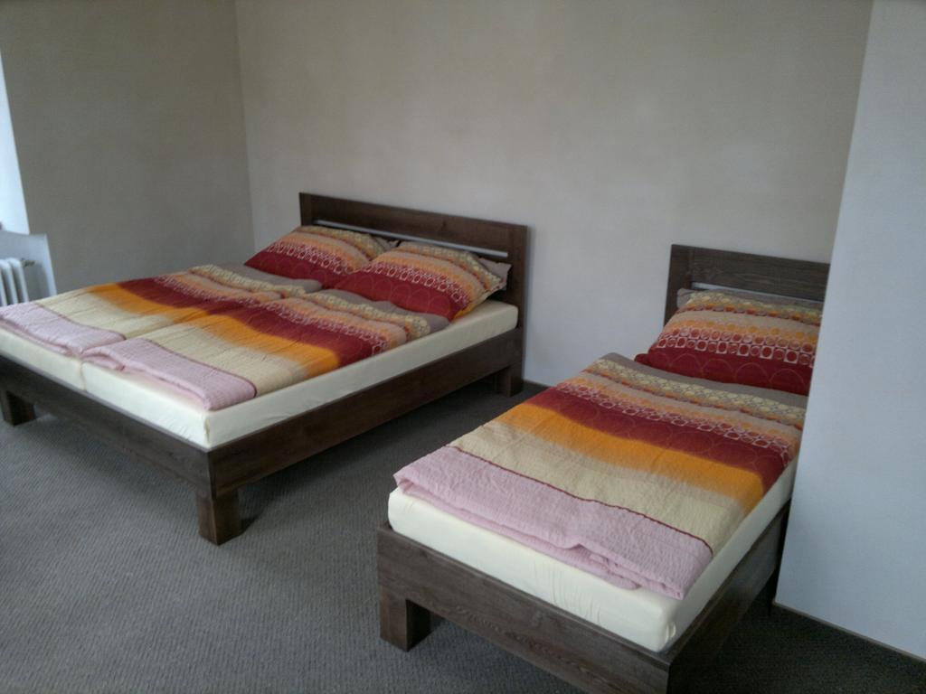 Blatná Hotel Beranek מראה חיצוני תמונה